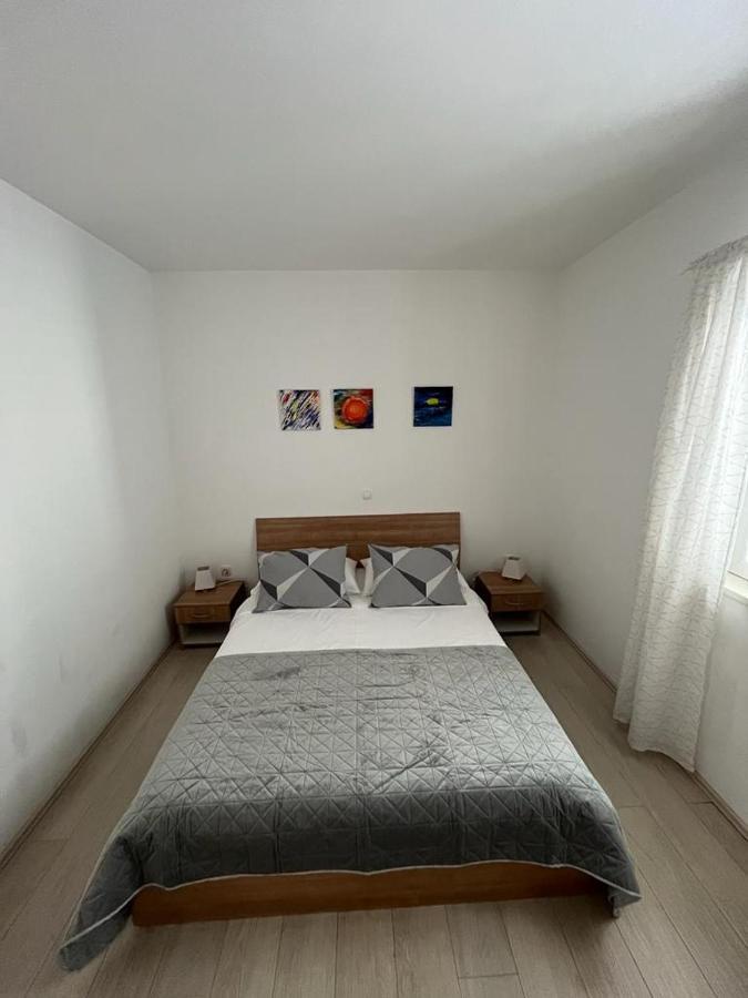 شقة Stobreč  في Apartman Cezar المظهر الخارجي الصورة