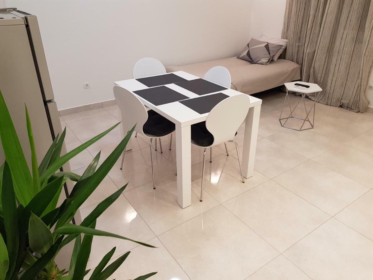 شقة Stobreč  في Apartman Cezar المظهر الخارجي الصورة